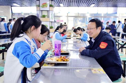 万秀食堂爆料视频大全最新,揭秘校园美食背后的故事 第2张 万秀食堂爆料视频大全最新,揭秘校园美食背后的故事 第2张